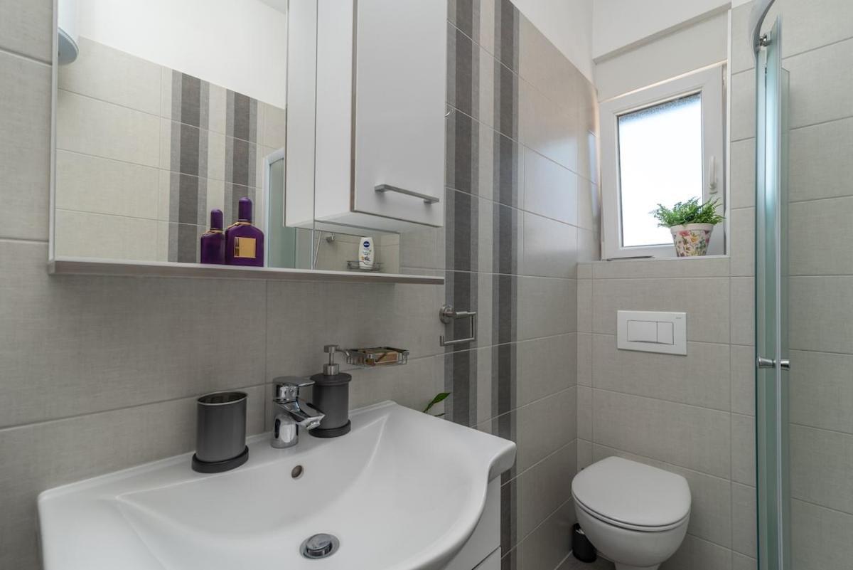Apartman Spiro Trogir Eksteriør billede