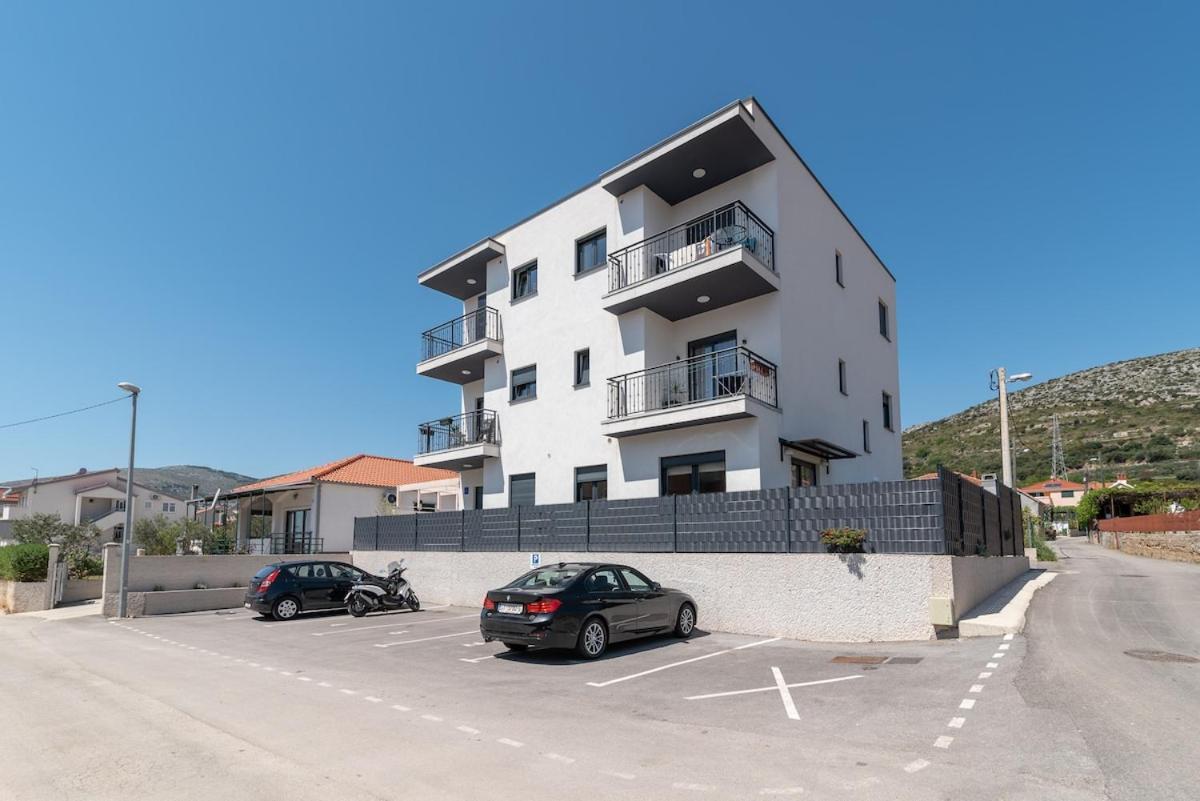 Apartman Spiro Trogir Eksteriør billede
