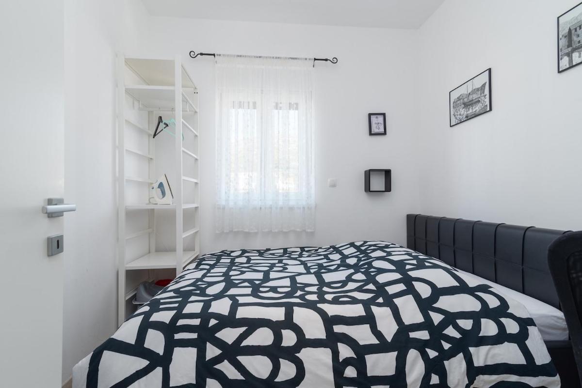 Apartman Spiro Trogir Eksteriør billede