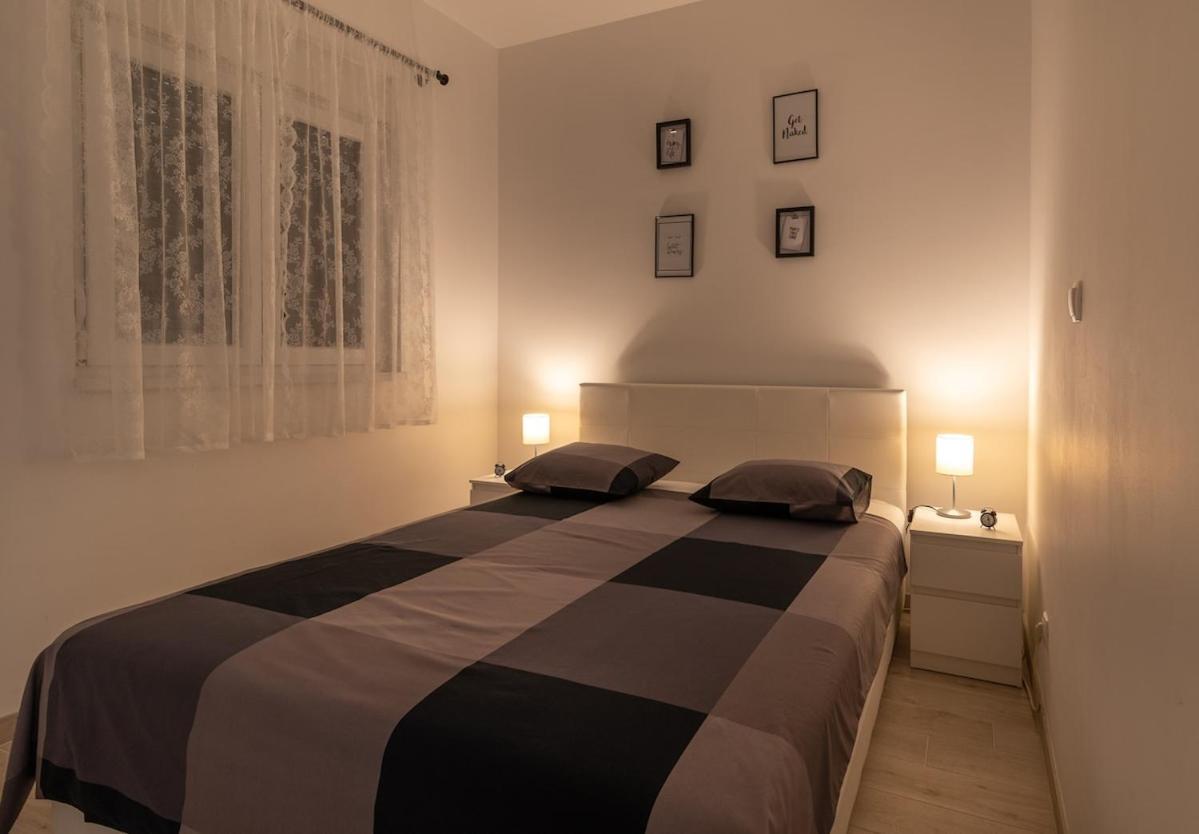 Apartman Spiro Trogir Eksteriør billede